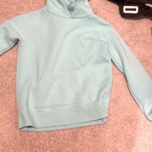 Selling Amazon essentials hoodie no stains (size L) (10)